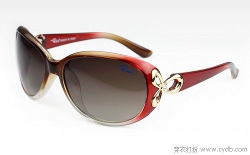 瘦臉太陽鏡 打造早春時(shí)尚氣場(chǎng)