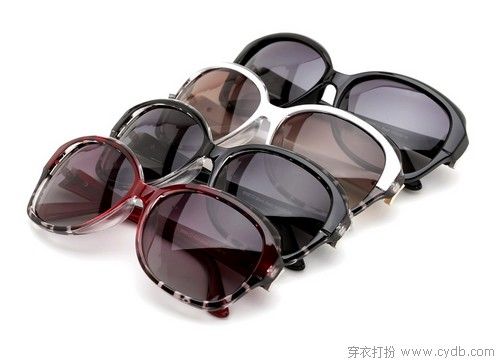 瘦臉太陽鏡 打造早春時(shí)尚氣場(chǎng)