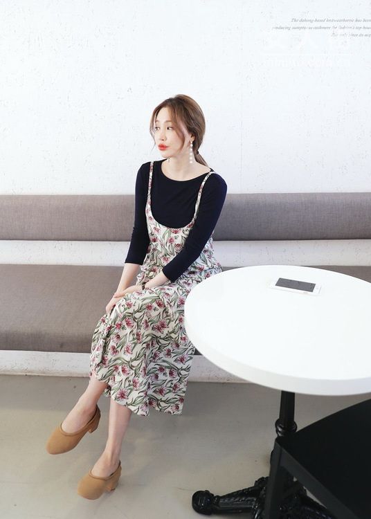 碎花穿搭引領(lǐng)2017女裝潮流趨勢